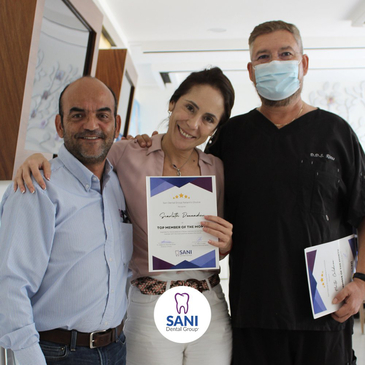Slider image (4) Sani Dental Group Cancun